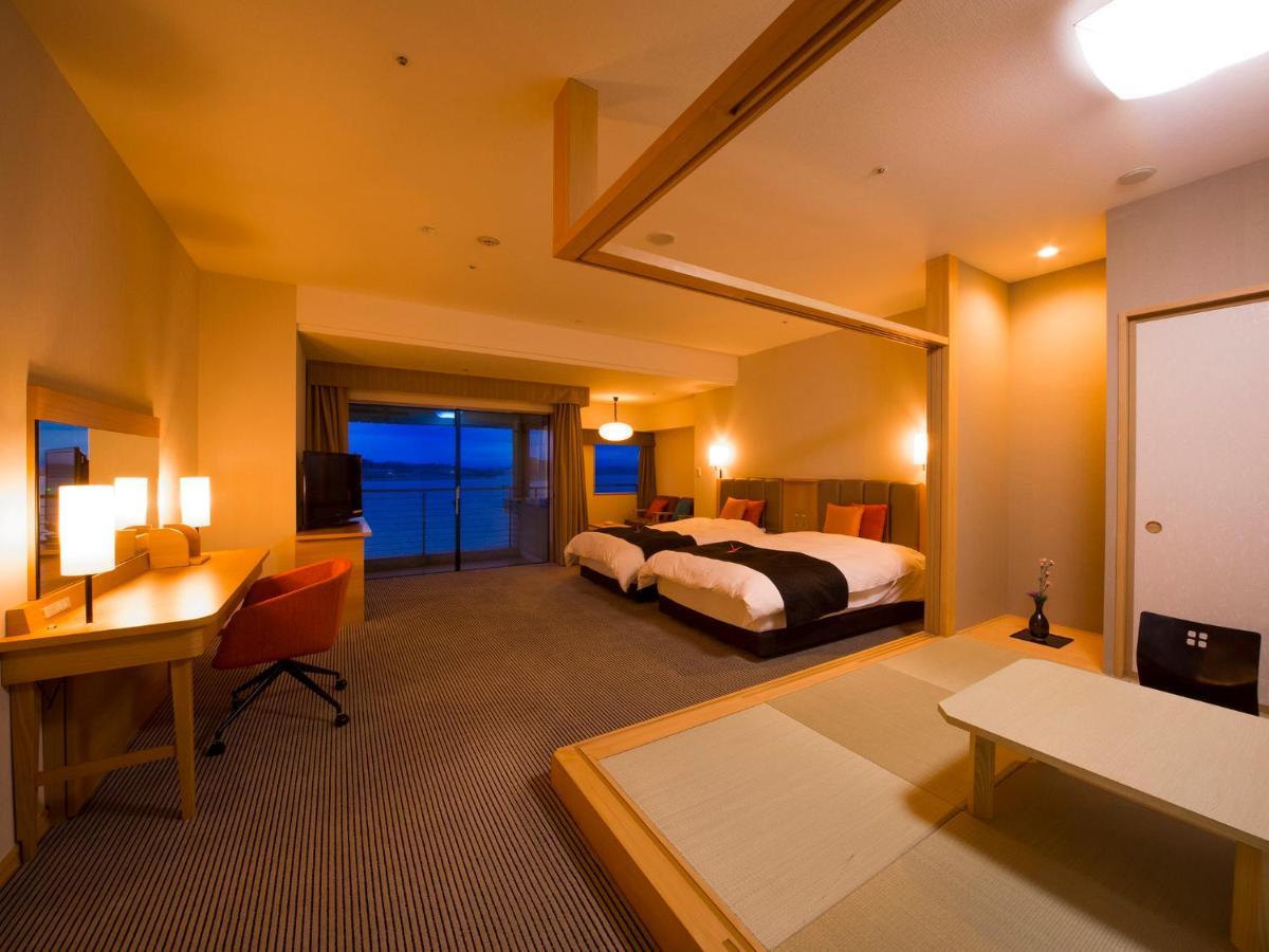 Apa Hotel & Resort Kaga Katayamazu Onsen Kasuikyo المظهر الخارجي الصورة