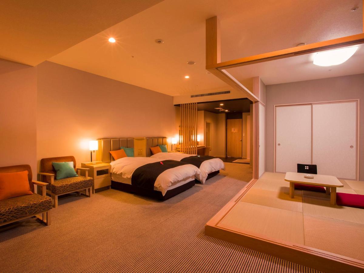 Apa Hotel & Resort Kaga Katayamazu Onsen Kasuikyo المظهر الخارجي الصورة