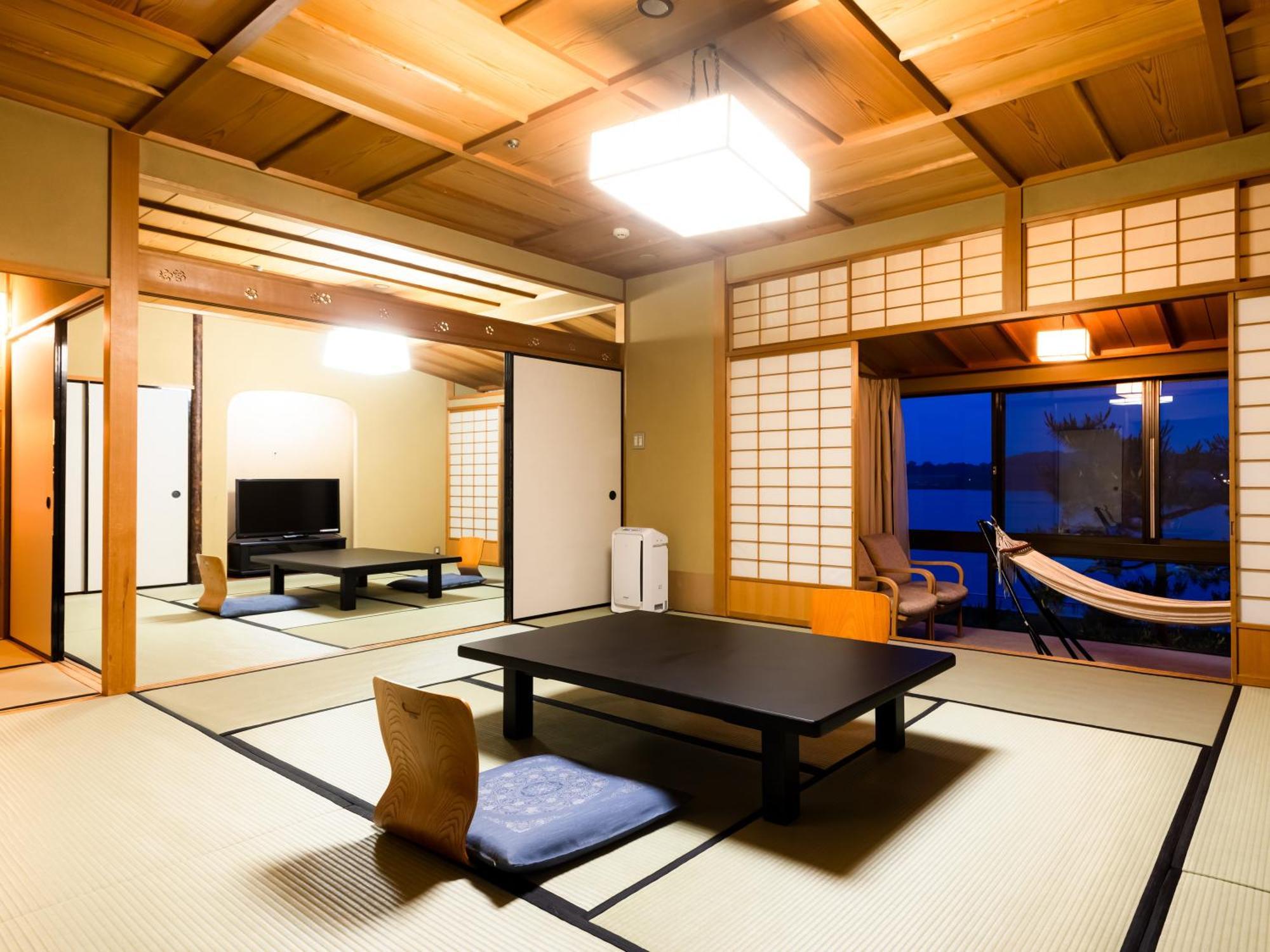 Apa Hotel & Resort Kaga Katayamazu Onsen Kasuikyo المظهر الخارجي الصورة
