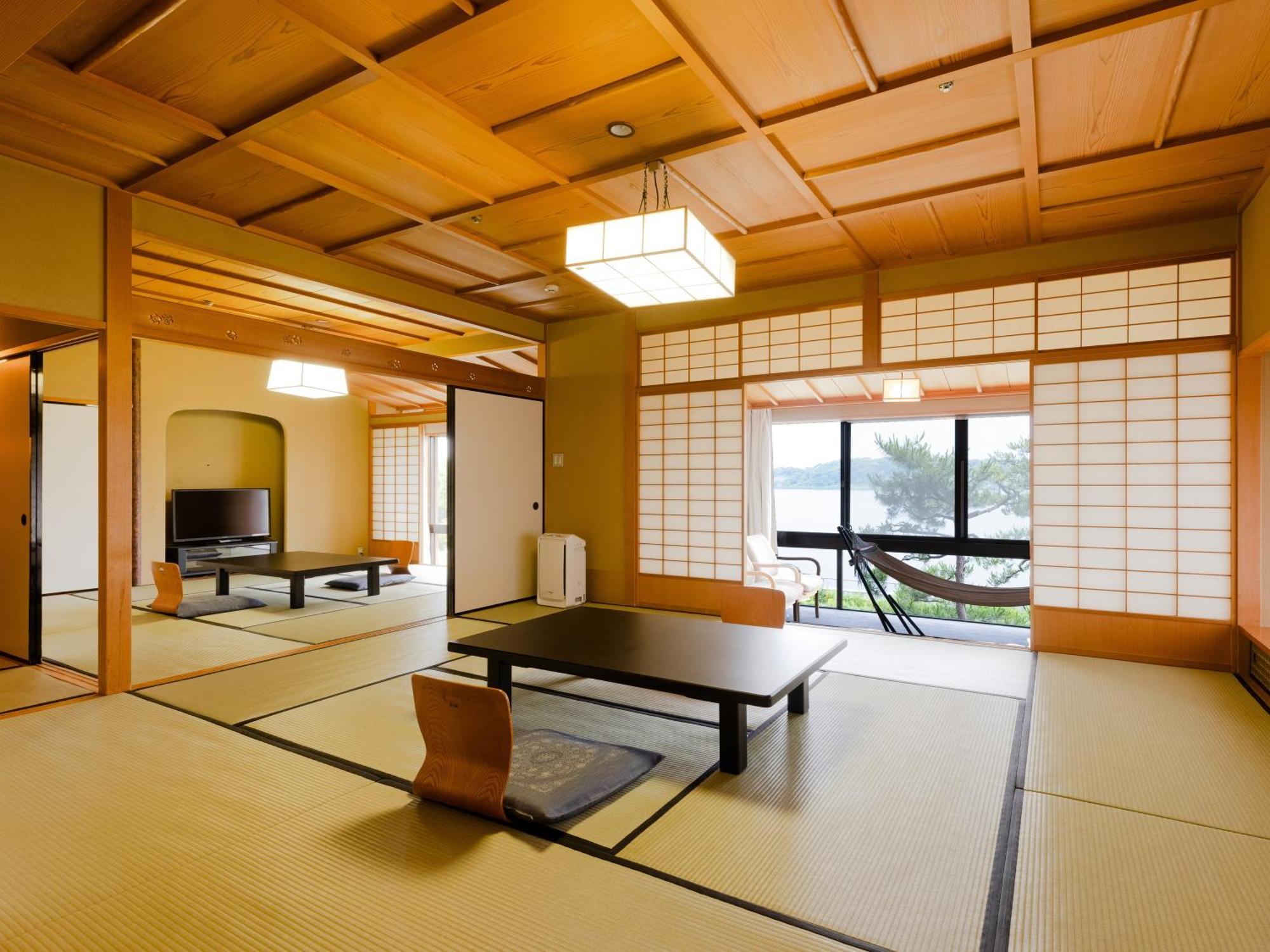 Apa Hotel & Resort Kaga Katayamazu Onsen Kasuikyo المظهر الخارجي الصورة