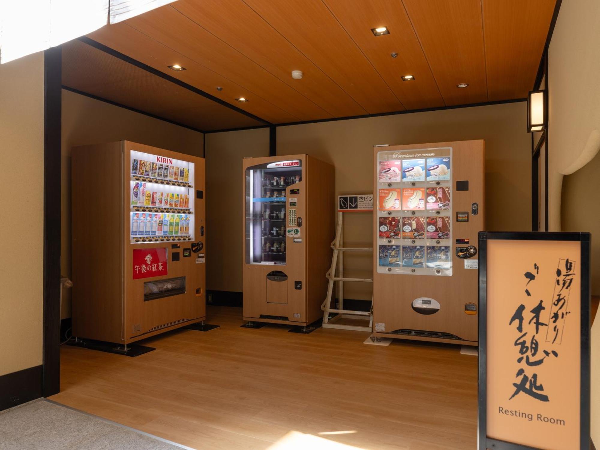 Apa Hotel & Resort Kaga Katayamazu Onsen Kasuikyo المظهر الخارجي الصورة